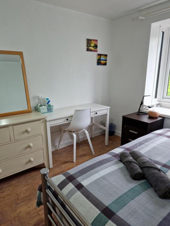 Cozy Double Bedroom In Zone 1-2 Central ロンドン エクステリア 写真